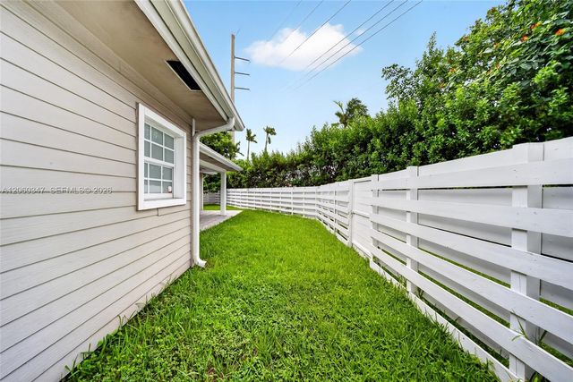 15166 SW 142nd Court, Miami, FL 33186