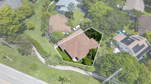 15166 SW 142nd Court, Miami, FL 33186