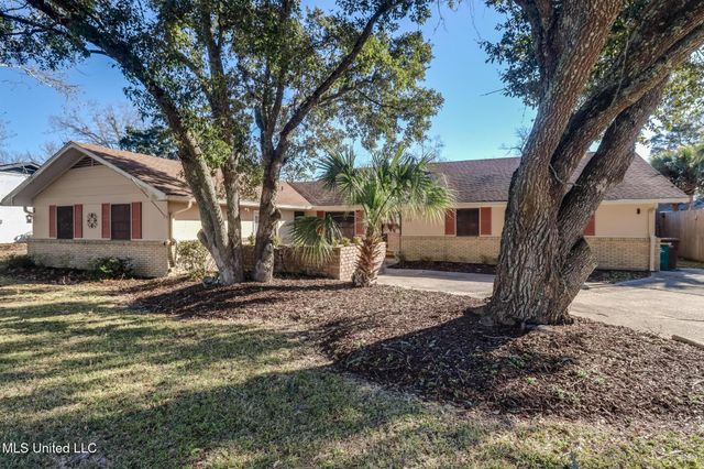 112 Driftwood Drive, Long Beach, MS 39560