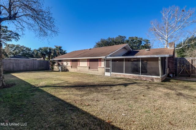 112 Driftwood Drive, Long Beach, MS 39560