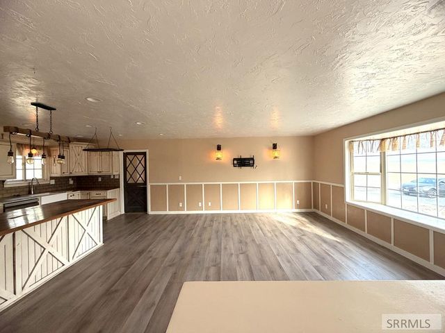 518 N 1000 W, Blackfoot, ID 83221