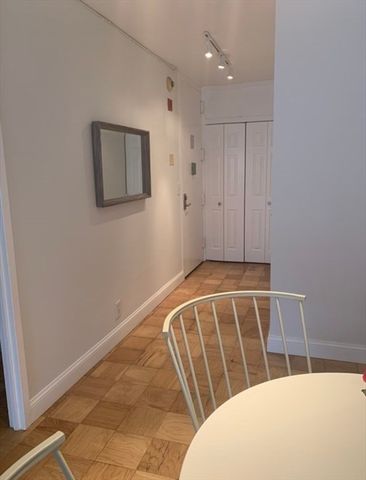 65 East India Row 10A, Boston, MA 02110