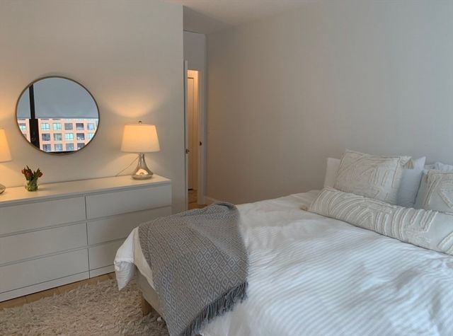 65 East India Row 10A, Boston, MA 02110