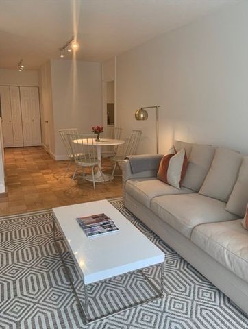 65 East India Row 10A, Boston, MA 02110