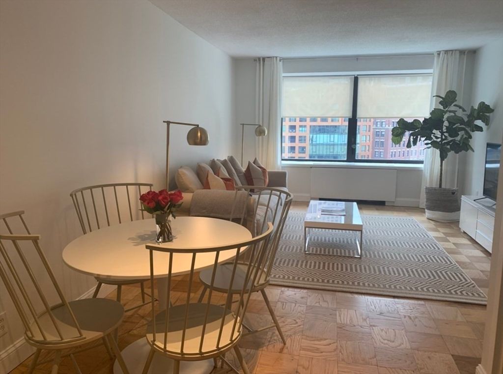 65 East India Row 10A, Boston, MA 02110