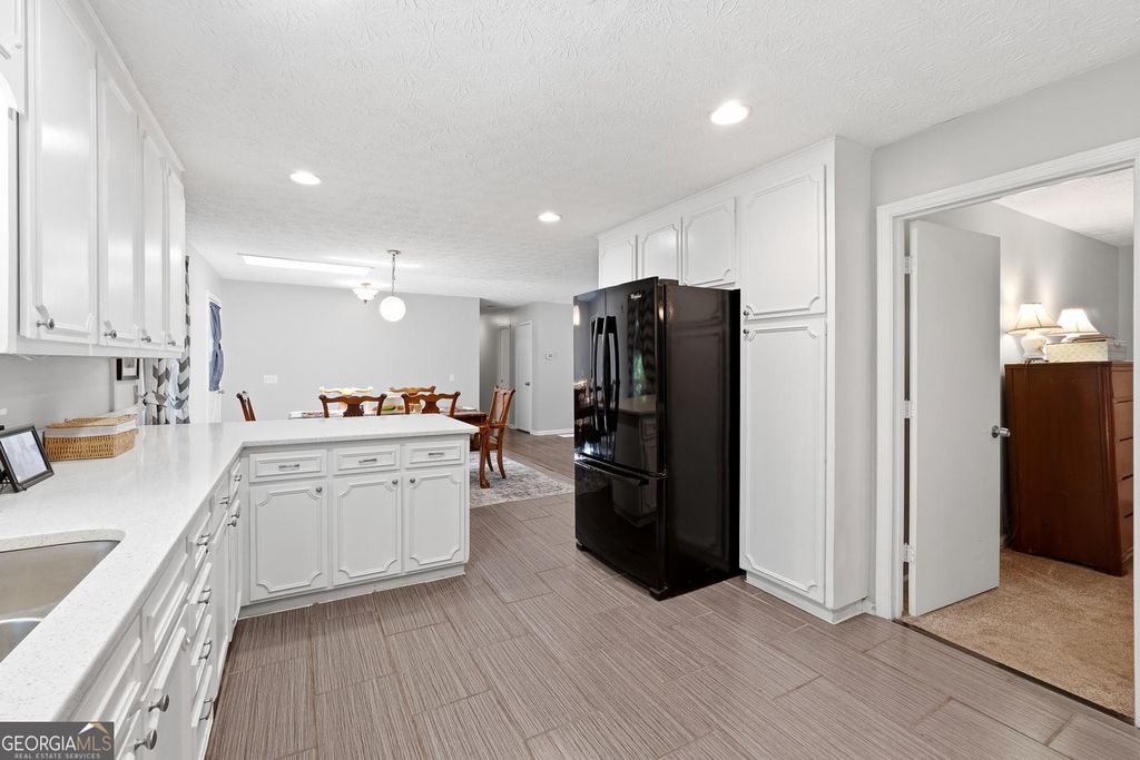 426 Green Ridge Road, Cartersville, GA 30120 — photo 4