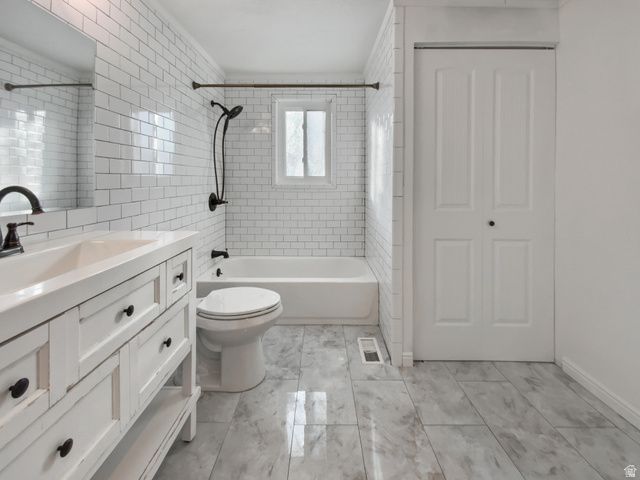 880 E CASA NEGRA AVE, Midvale, UT 84047