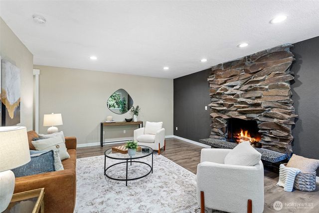 12811 Machias Cutoff, Lake Stevens, WA 98258