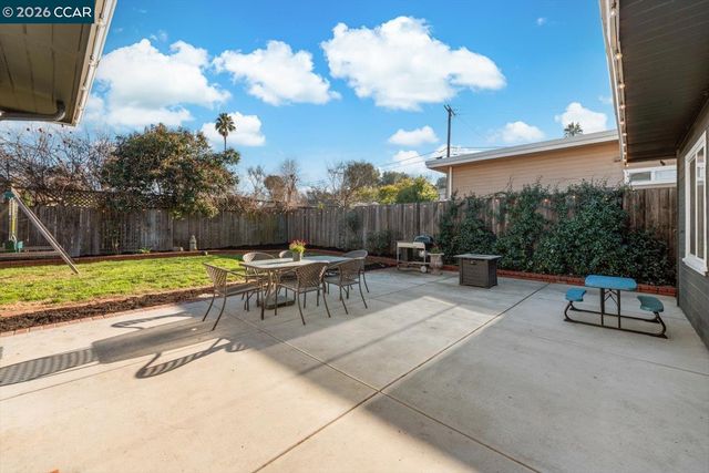 3114 Ameno Rd, Concord, CA 94519