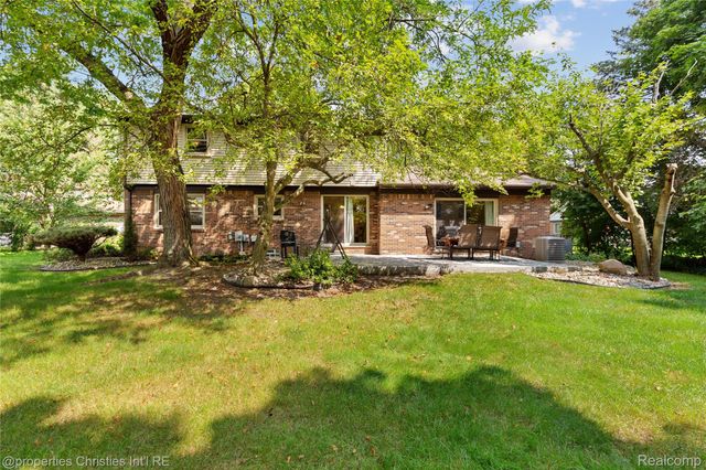 41101 Croydon Court, Northville Township, MI 48168