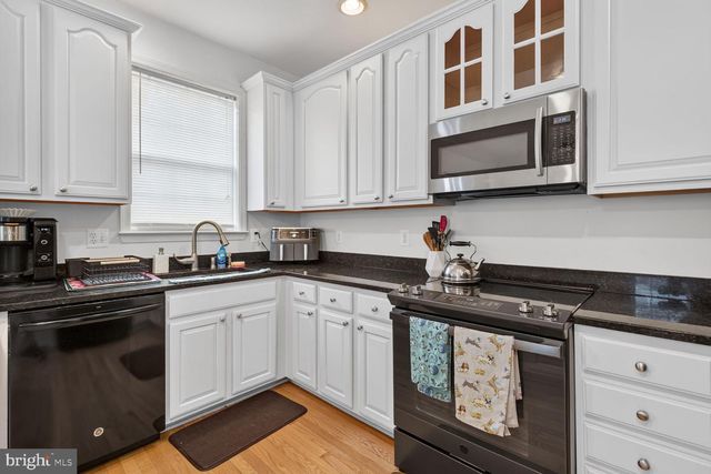 112 56TH PL SE, Washington, DC 20019
