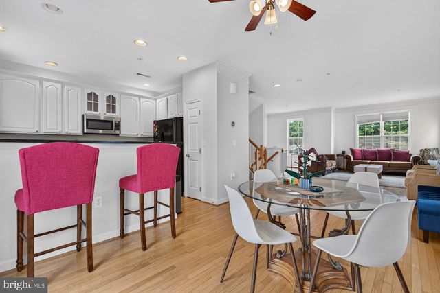 112 56TH PL SE, Washington, DC 20019
