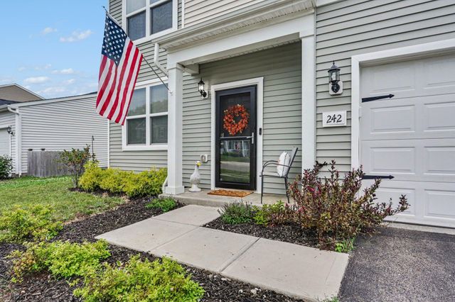 242 Dowler Drive, South Bloomfield, OH 43103