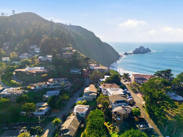 123 Kent Road, Pacifica, CA 94044