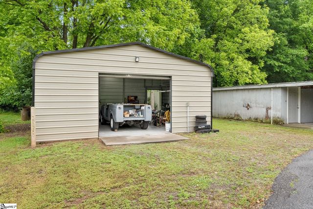 915 Cricket Lane, Anderson, SC 29621