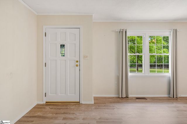 915 Cricket Lane, Anderson, SC 29621