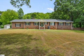 915 Cricket Lane, Anderson, SC 29621