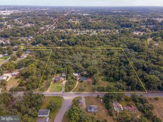 667 S MILL RD, Vineland, NJ 08360