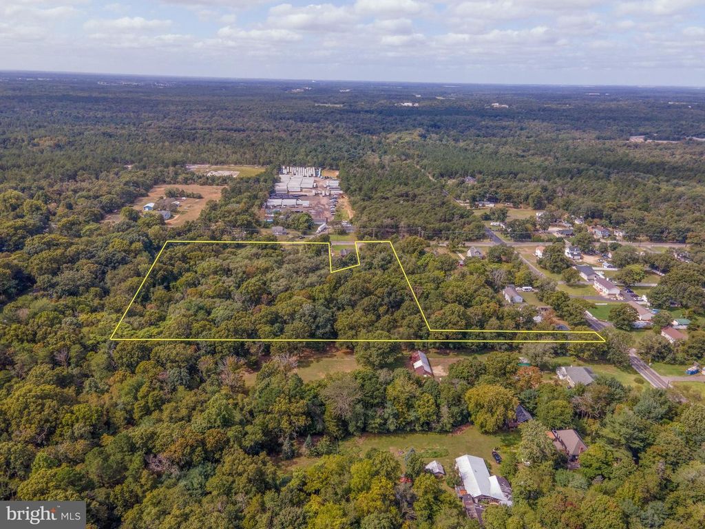 667 S MILL RD, Vineland, NJ 08360 — photo 3