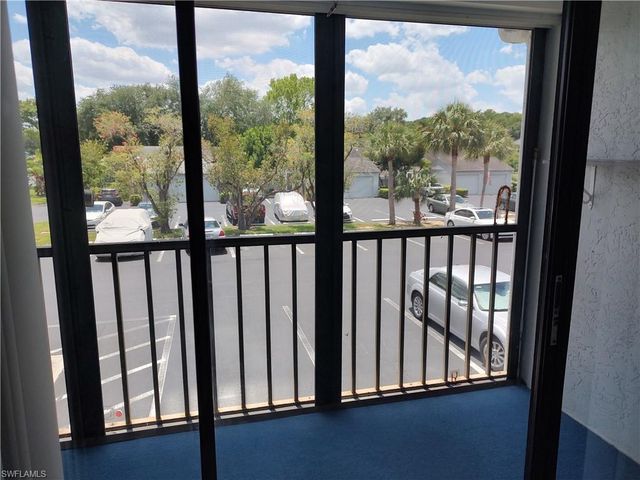 4681 Lakeside Club BLVD 11, Fort Myers, FL 33905