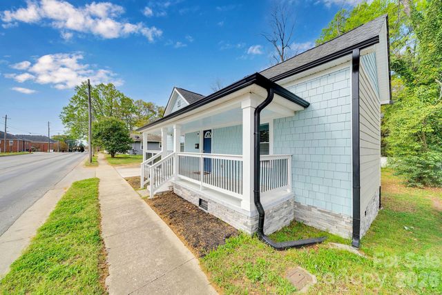 605 S Marietta Street, Gastonia, NC 28052