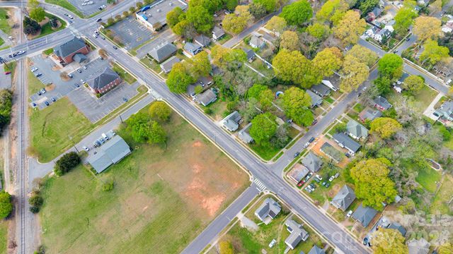 605 S Marietta Street, Gastonia, NC 28052