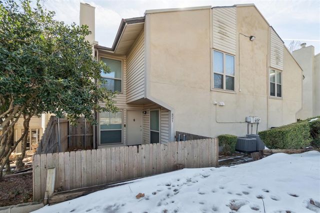 821 Cardinal Creek Boulevard 821, Norman, OK 73072