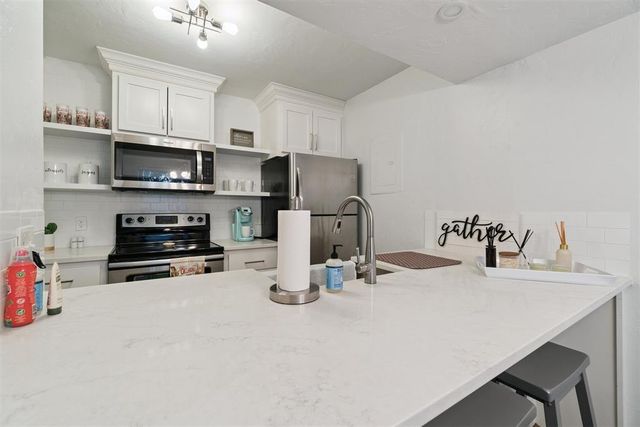 821 Cardinal Creek Boulevard 821, Norman, OK 73072