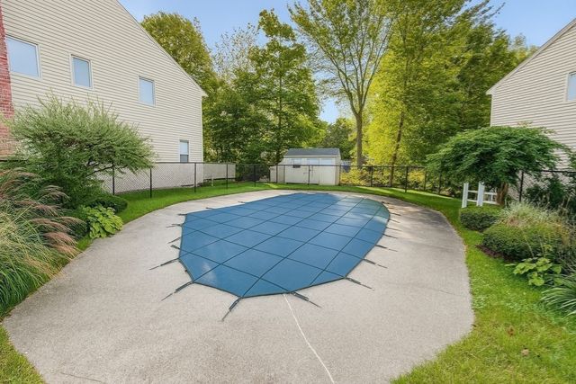 35 Union Sq 35, Randolph, MA 02368
