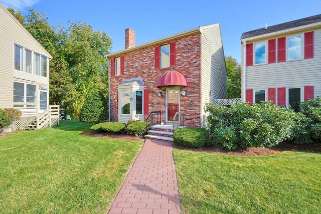 35 Union Sq 35, Randolph, MA 02368