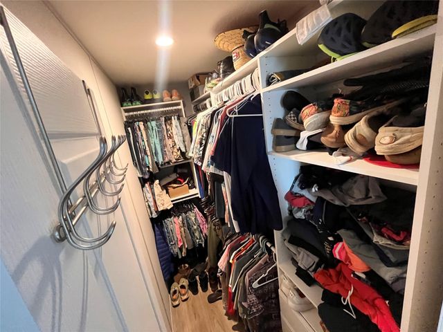 158 Mooney Road, Pearland, TX 77581