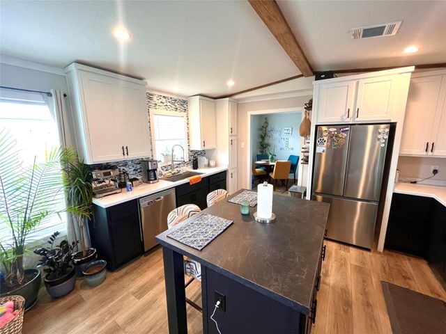 158 Mooney Road, Pearland, TX 77581