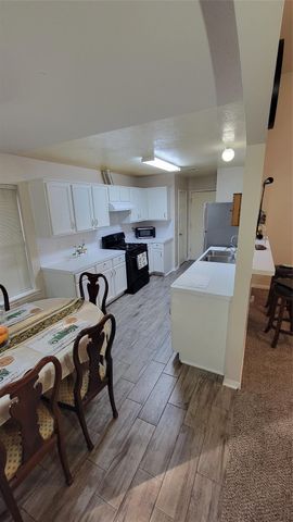 11411 Amber Valley Court, Houston, TX 77066