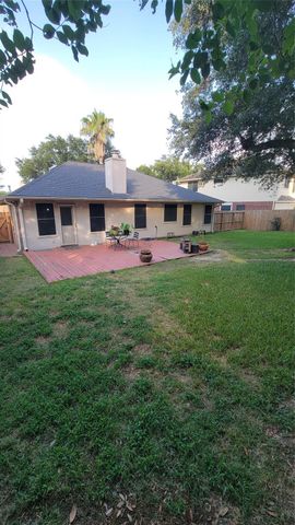 11411 Amber Valley Court, Houston, TX 77066