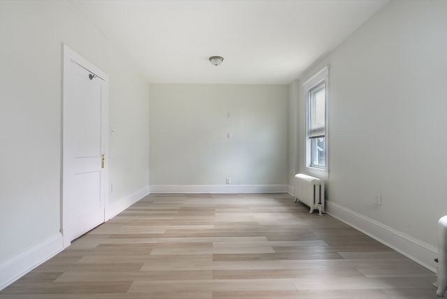 58 Oaklawn St, New Bedford, MA 02744