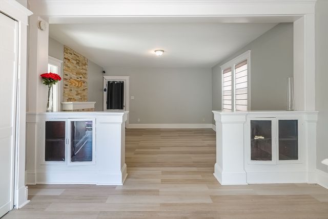 58 Oaklawn St, New Bedford, MA 02744