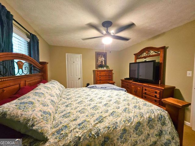 3198 Laura Way, Winston, GA 30187