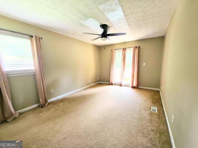 3198 Laura Way, Winston, GA 30187