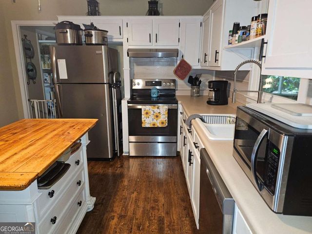 3198 Laura Way, Winston, GA 30187