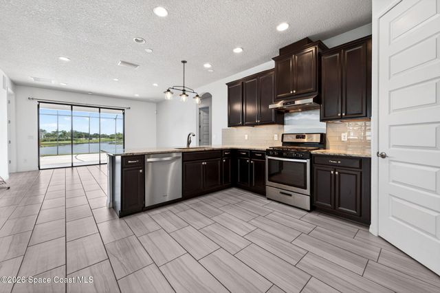 7407 Bluemink Lane, Melbourne, FL 32940