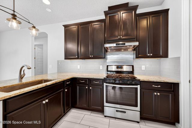 7407 Bluemink Lane, Melbourne, FL 32940
