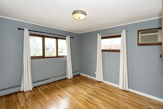 467 Von Elm Avenue, East Meadow, NY 11554