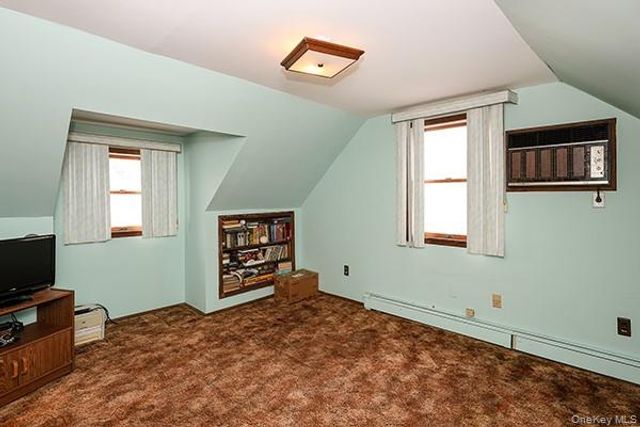 467 Von Elm Avenue, East Meadow, NY 11554