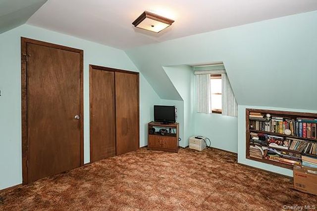 467 Von Elm Avenue, East Meadow, NY 11554