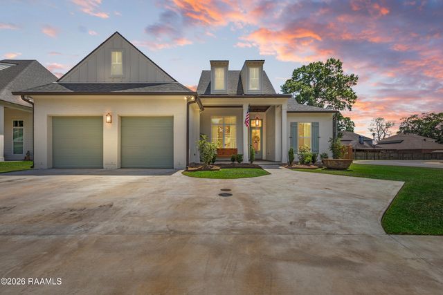 108 Preservation Drive, Youngsville, LA 70592