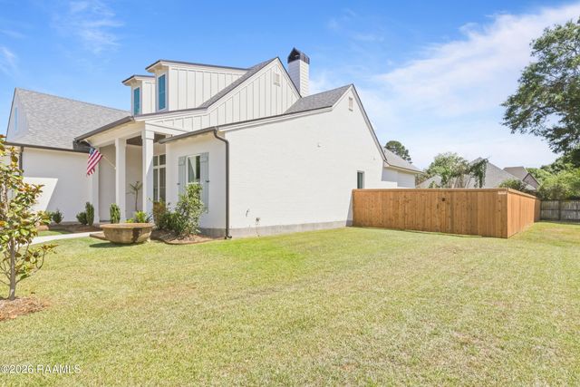 108 Preservation Drive, Youngsville, LA 70592