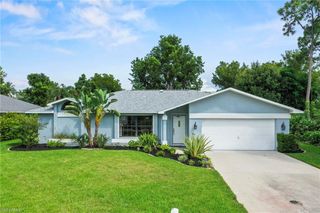 9946 Country Oaks DR, Fort Myers, FL 33967