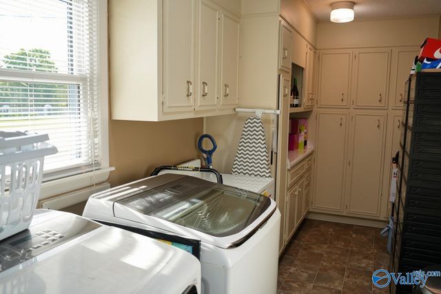 1305 Cloverdale Avenue SW, Decatur, AL 35601