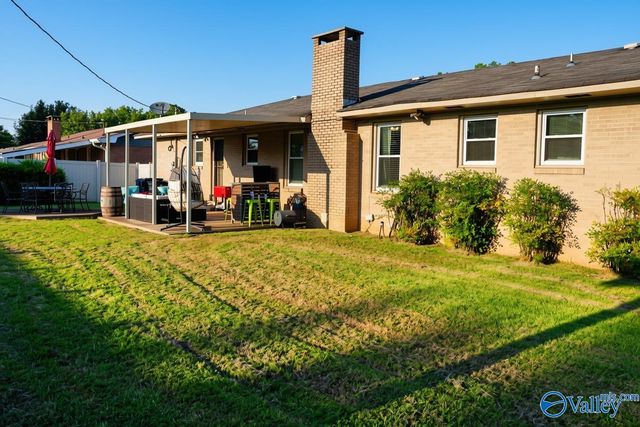 1305 Cloverdale Avenue SW, Decatur, AL 35601
