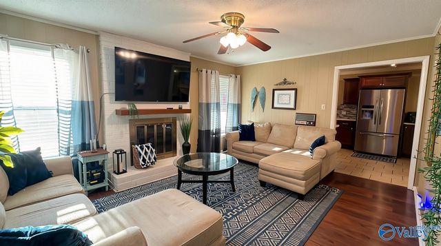 1305 Cloverdale Avenue SW, Decatur, AL 35601